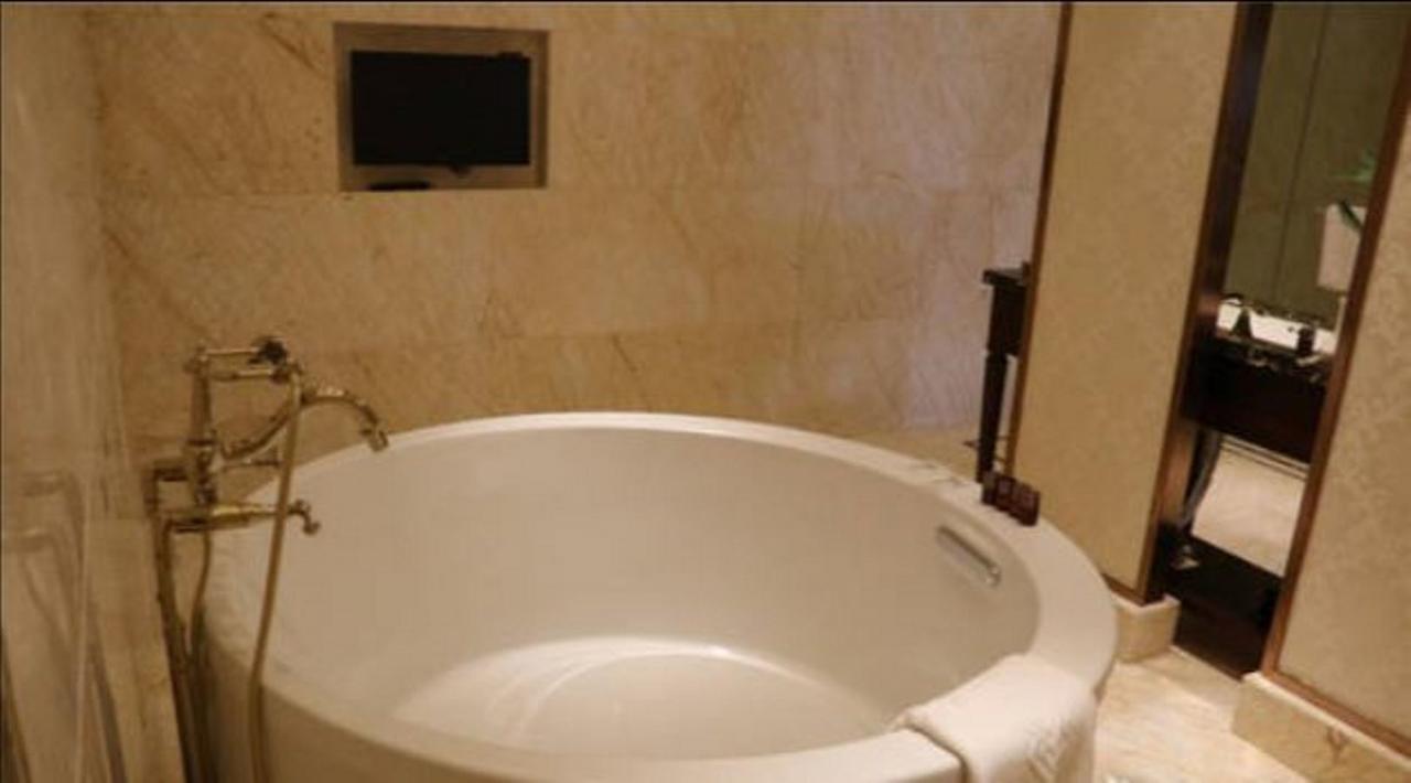 Jinqian Jiahua International Hotel Chishui  Zewnętrze zdjęcie