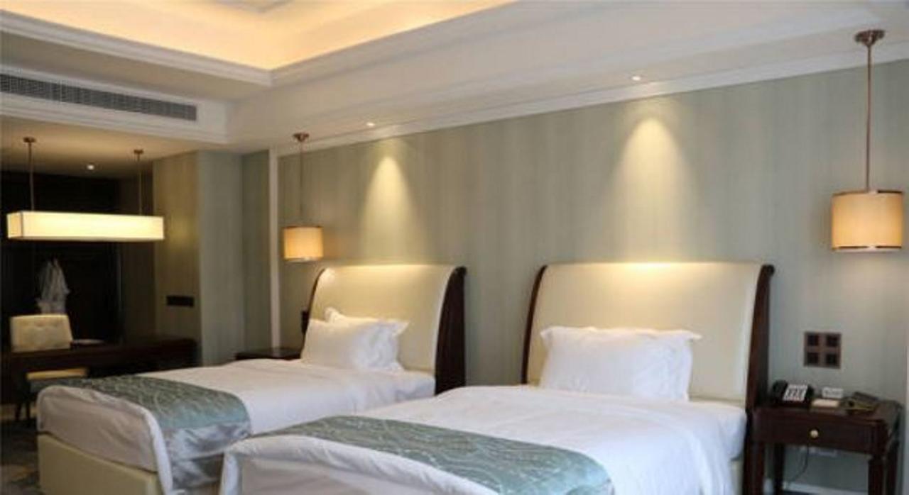 Jinqian Jiahua International Hotel Chishui  Zewnętrze zdjęcie