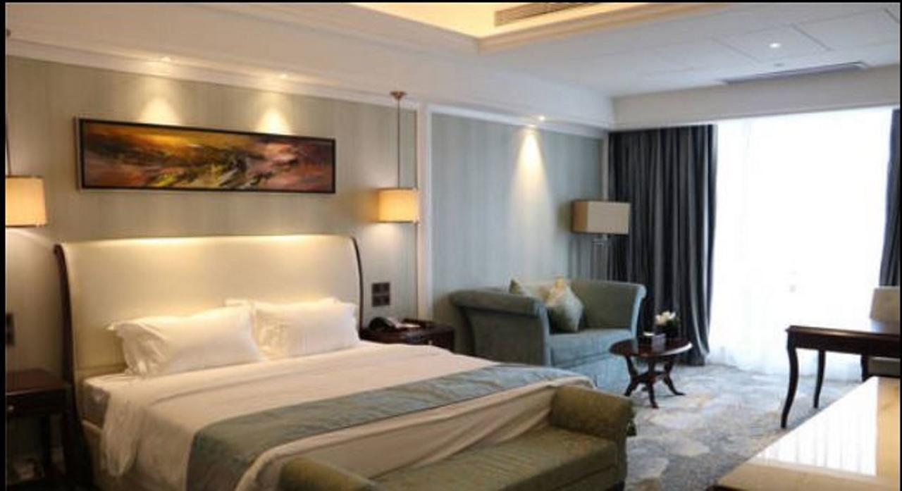 Jinqian Jiahua International Hotel Chishui  Zewnętrze zdjęcie