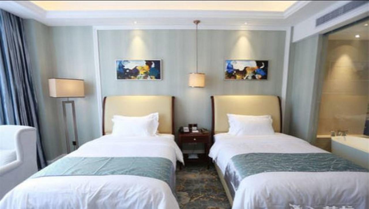 Jinqian Jiahua International Hotel Chishui  Zewnętrze zdjęcie