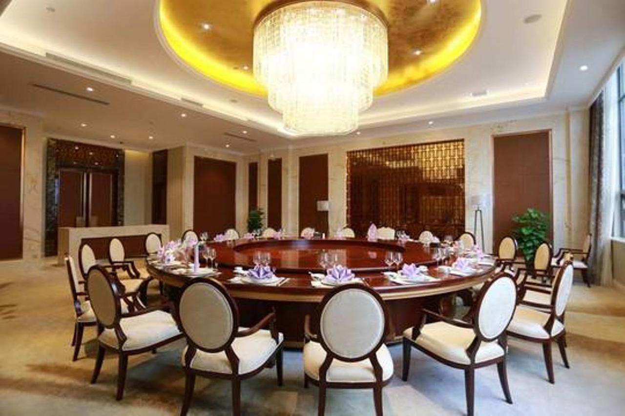 Jinqian Jiahua International Hotel Chishui  Zewnętrze zdjęcie