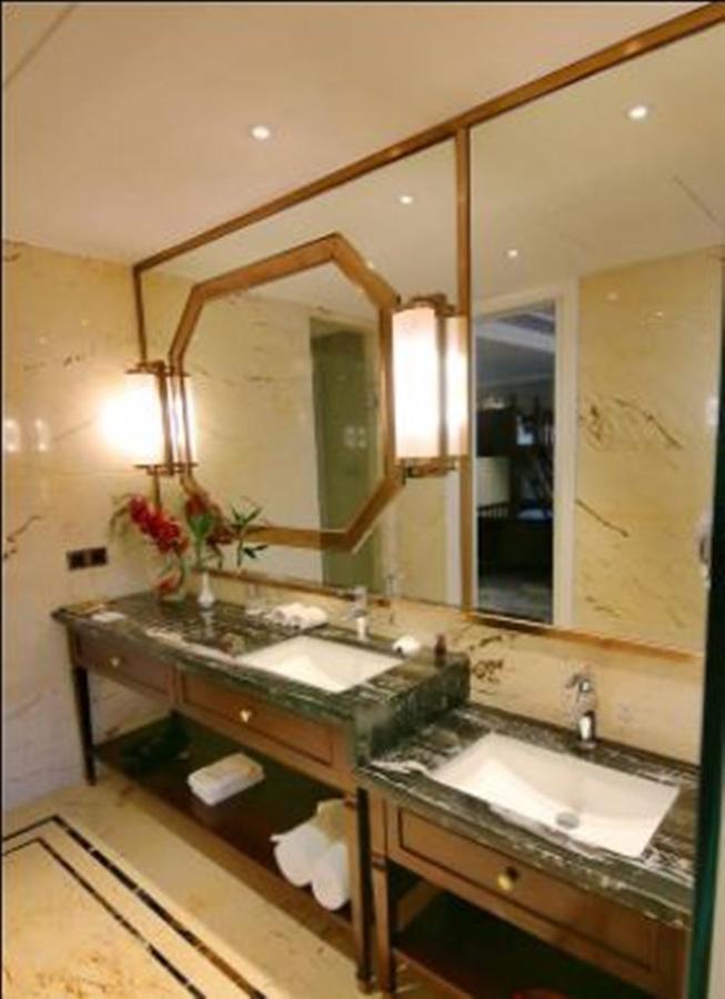 Jinqian Jiahua International Hotel Chishui  Zewnętrze zdjęcie